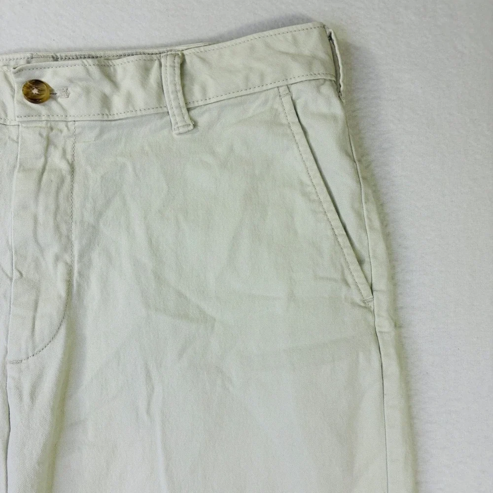 IZOD Saltwater Dock Chino Shorts Mens 32/9.5 Stone Beige Flat Front Cotton Twill